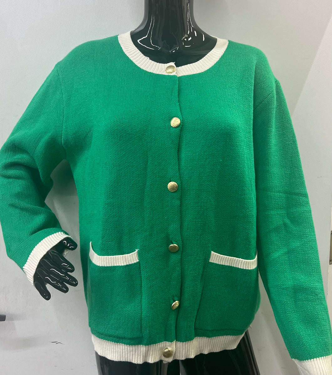 LINKS Button Down Sweater (Size Down)