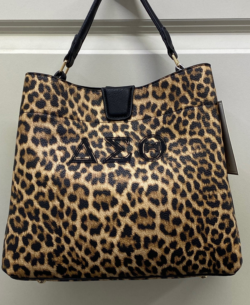 Delta Leopard Purse w strap